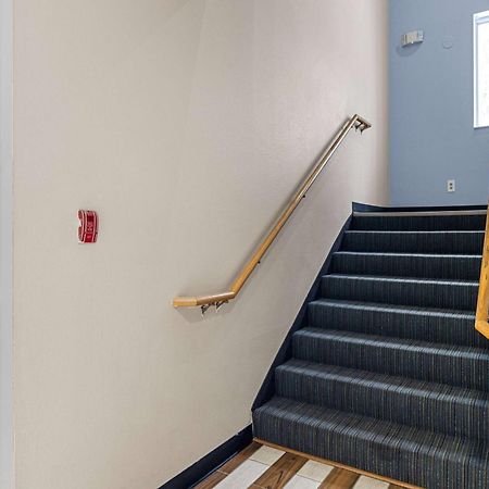 Super 8 By Wyndham Pittsburgh/Monroeville Esterno foto
