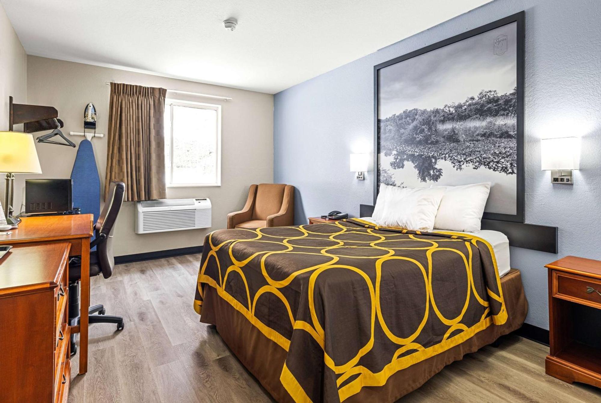 Super 8 By Wyndham Pittsburgh/Monroeville Esterno foto